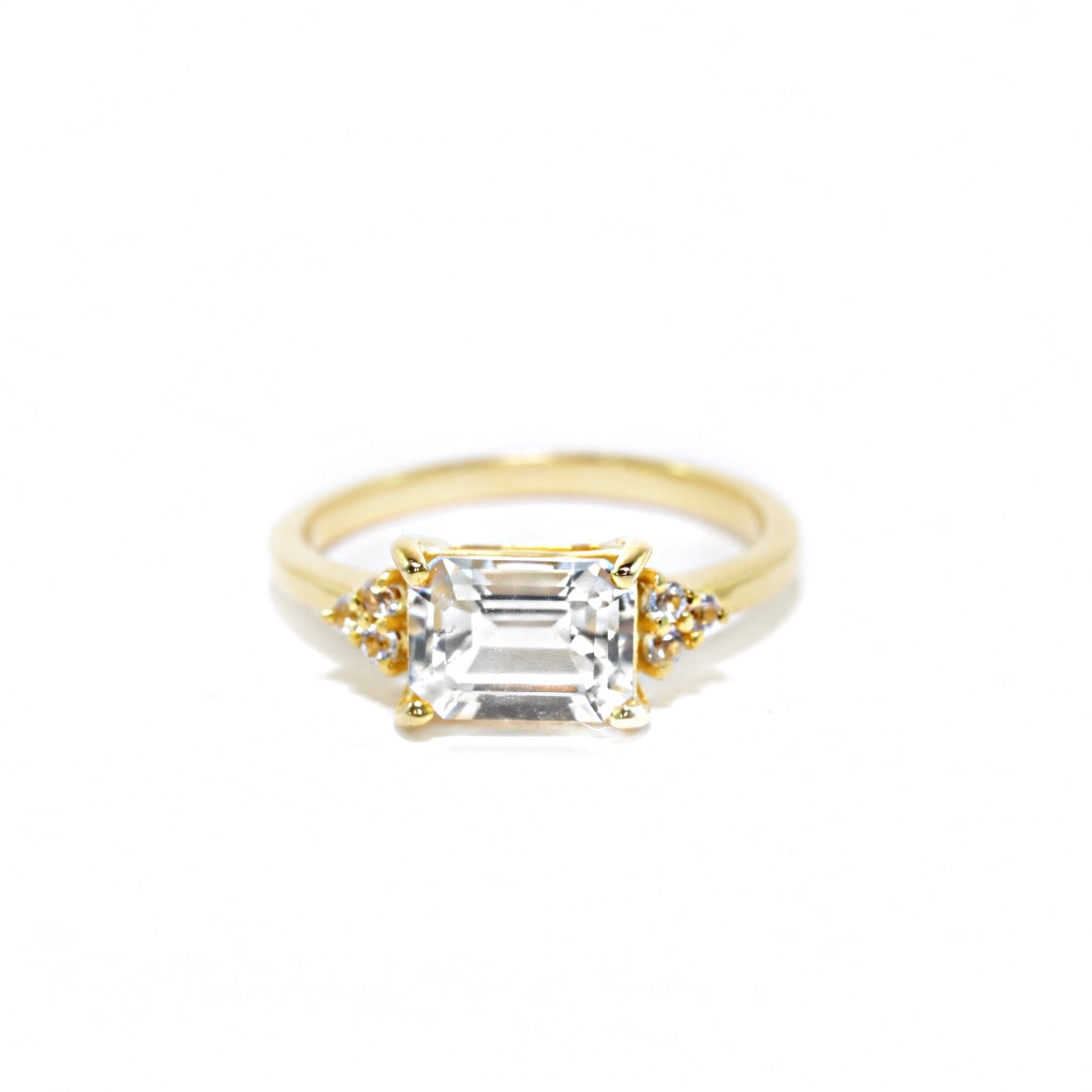 Lillya Petite Ring