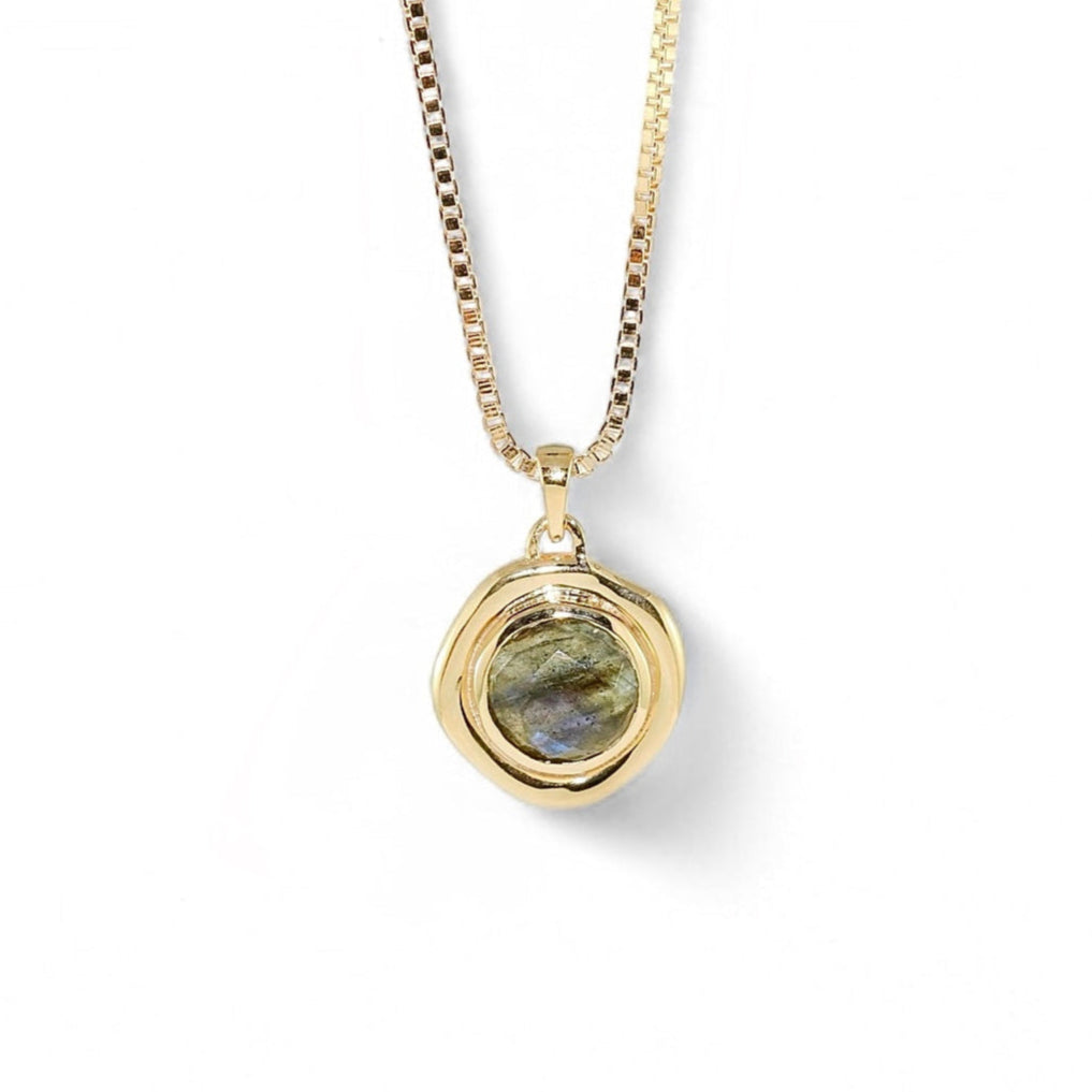PETRA - Labradorite
