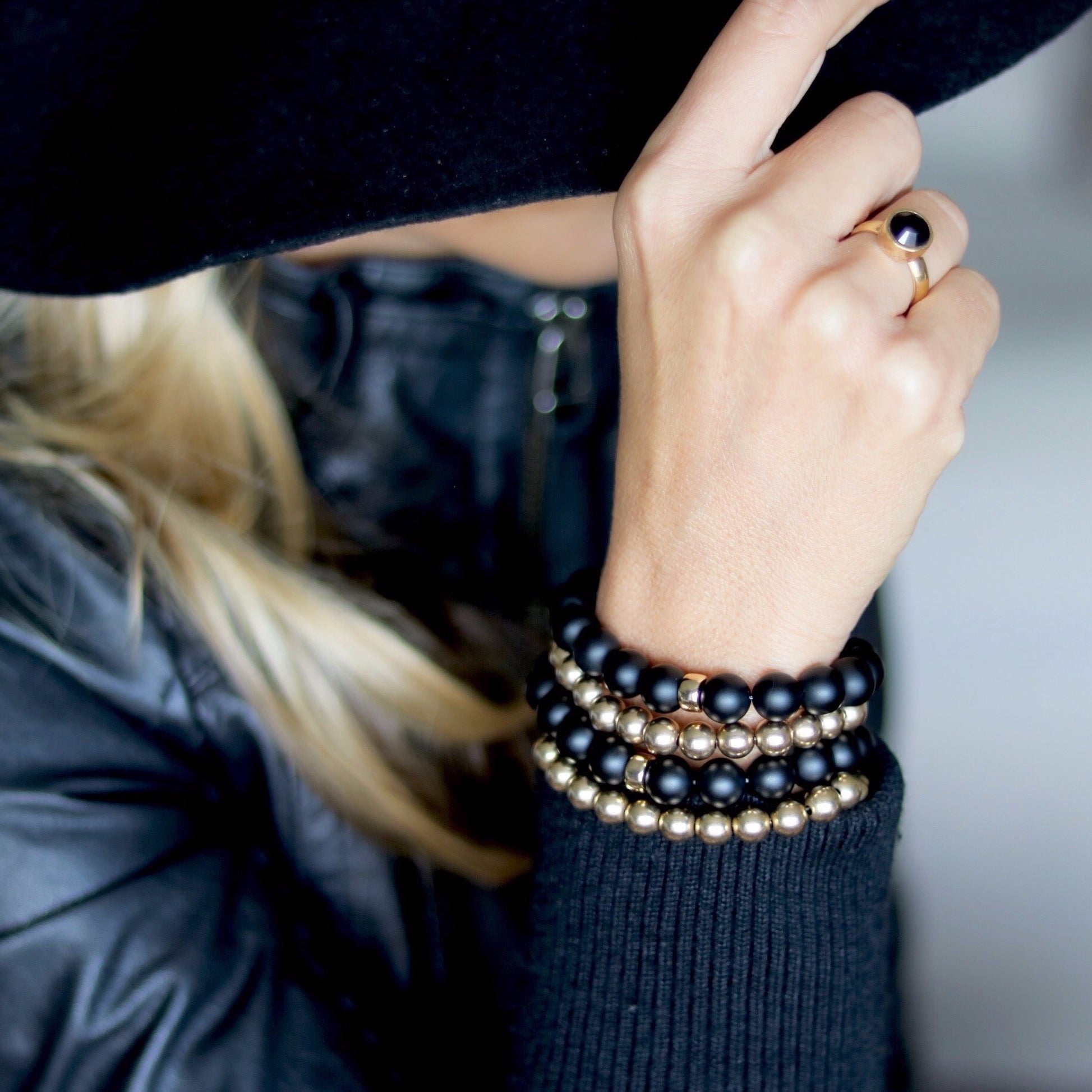 Black Onyx Classic | 10mm - Gold