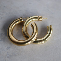 Bardot Hoops | Gold