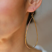 Delicate Raindrop Hoops | Gold