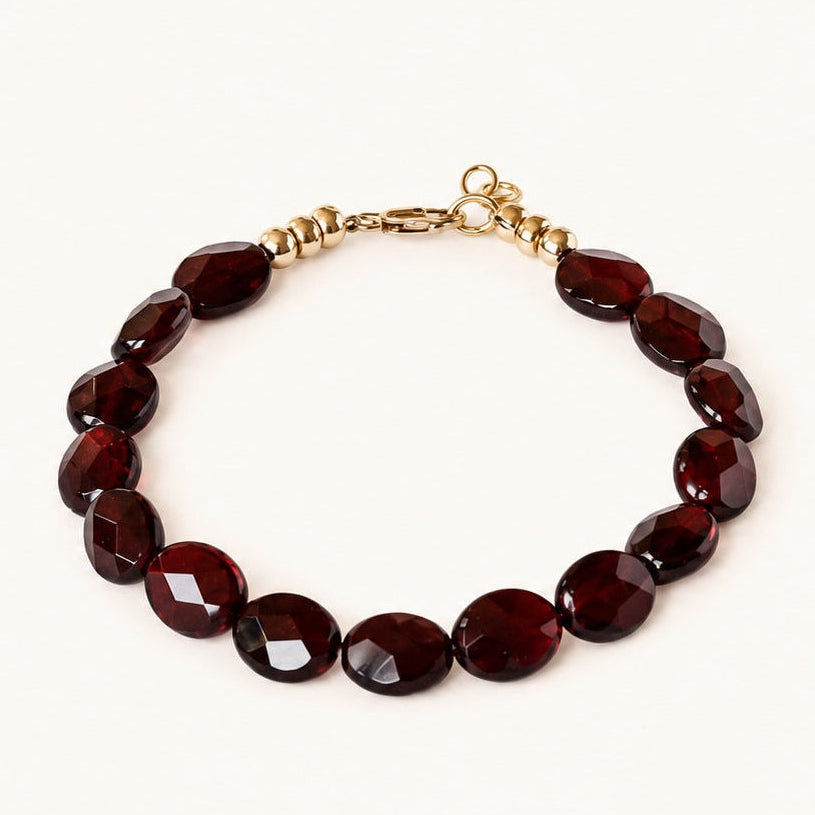 Amara - Garnet